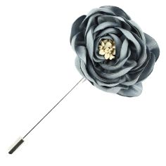 Boutonnière pivoine gris nuage Cravate Avenue Signature