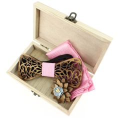 Coffret Volutes sculptées, Rose. Noeud papillon en bois avec 2 accessoires. Tony & Paul 2