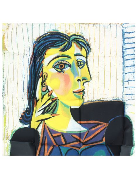 Carré 90 Picasso Portrait de Dora Maar Brochier Soieries 1890
