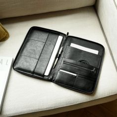 Porte documents et tablettes, Stacker, cuir végétalien noir Stackers UK 2