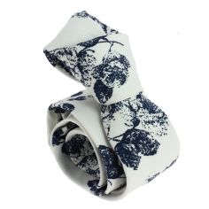 Cravate Liberty en coton, imprimé de roses marine sur fond blanc Clj Charles Le Jeune 2