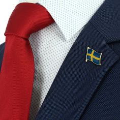 Pin's Drapeau Suède flottant Clj Charles Le Jeune 2