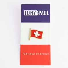 Pin's drapeau Suisse - Tony et Paul, Made in France à Saumur Tony & Paul 2