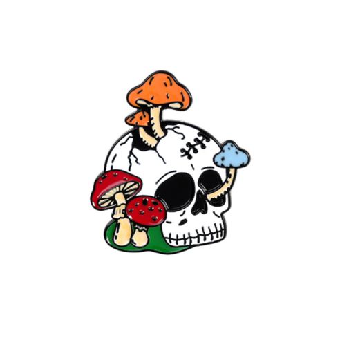 Pin's Tête de mort, crâne, Halloween, champignons Clj Charles Le Jeune