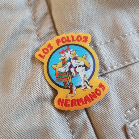 Pin's Breaking Bad - Los Pollos Hermanos - Jaune Clj Charles Le Jeune