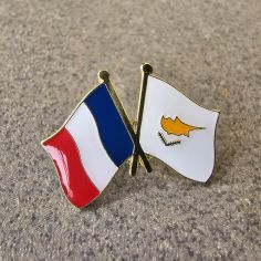 Pin's Drapeaux Jumelage France - Chypre Clj Charles Le Jeune 2
