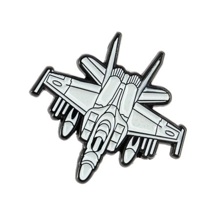 Pin's avion de chasse Clj Charles Le Jeune