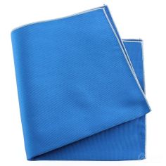 Pochette soie, Bleu Cina, ourlet blanc Tony & Paul