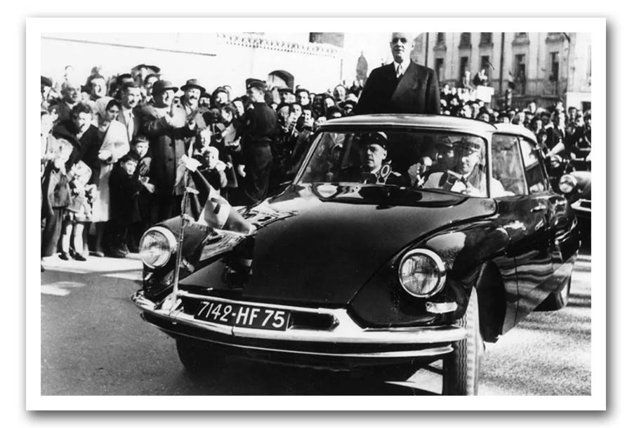 Retour sur la Citroën DS : de l'histoire à la culture populaire