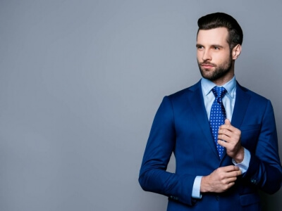 Le costume bleu : comment le porter avec style et prestance ?