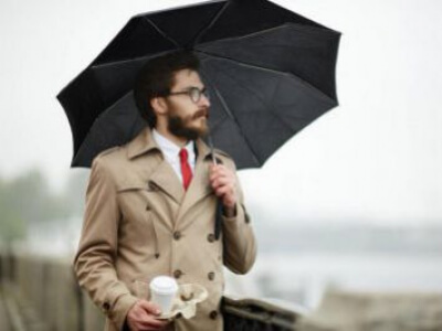 Comment bien s'habiller lorsqu'il pleut pour un homme ?